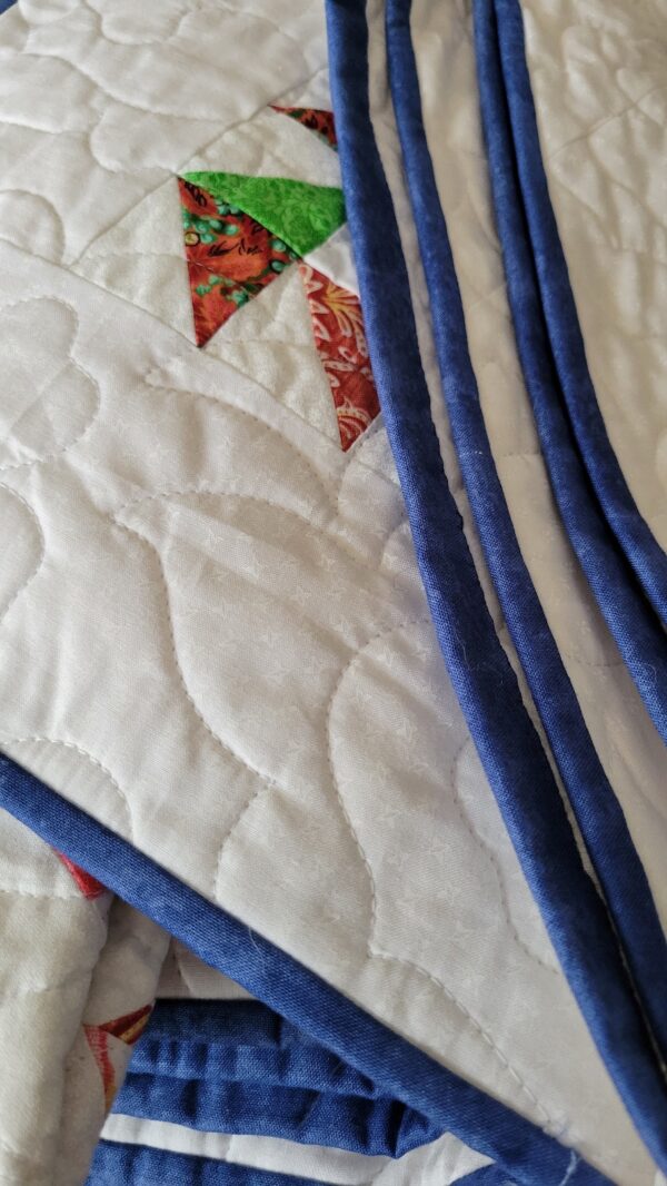 Gorgeous Handmade Quilt - Image 3